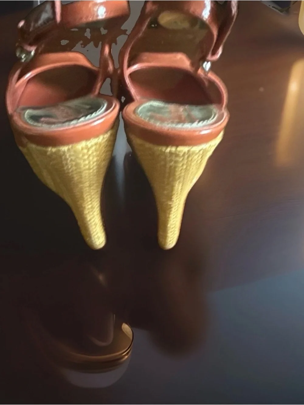 Gucci stylish coral